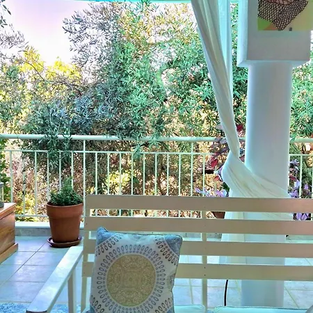Summer House