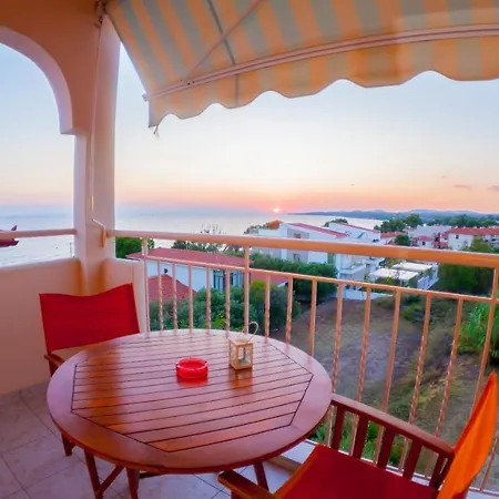 Διαμέρισμα Summer House