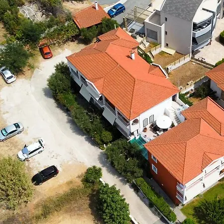 Summer House Apartman