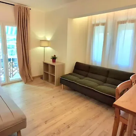 Apartment Summer House *