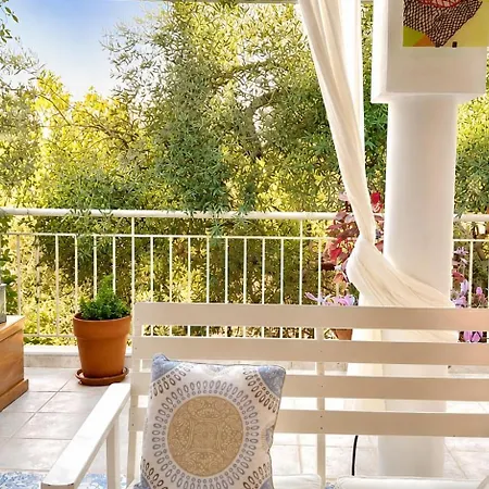 Summer House Никити