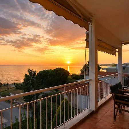 Summer House شقة نيكيتي