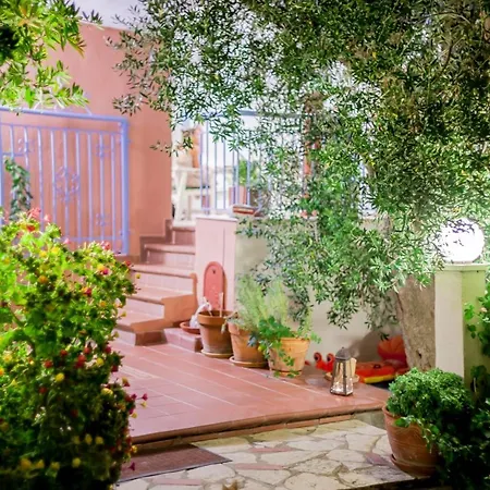 Summer House * Nikiti (Sithonia)