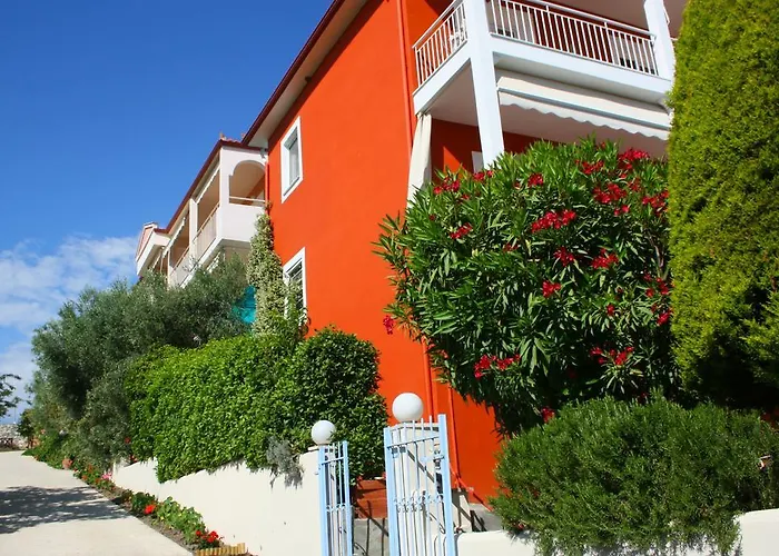 Summer House Nikiti (Sithonia)